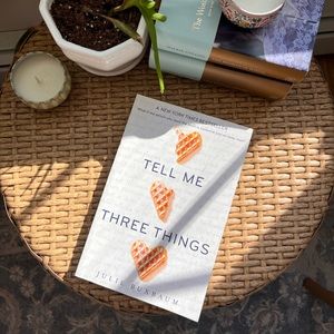 Tell me three things, paperback